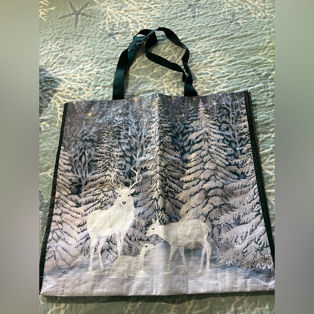 🧨Winter with deers scene plastic shopping bag